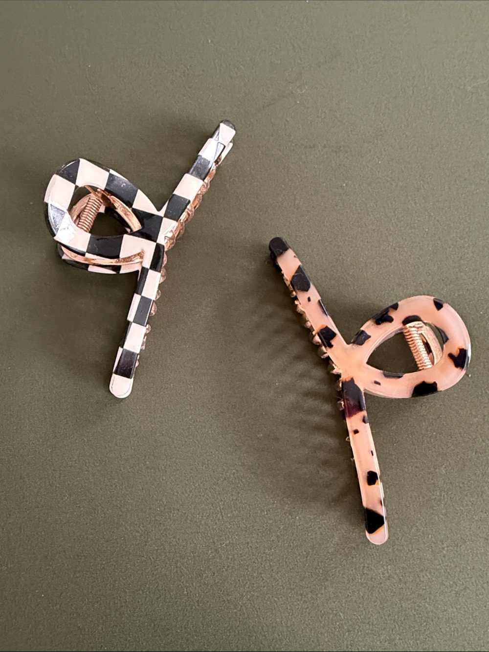 Patterned Hair Claw Clips - Black & Cream Checker + Peach Tortoise